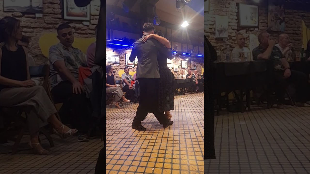 Video thumbnail for Martin Chili & Corina Herrera.  La Plata, Dic 2022. 1/3