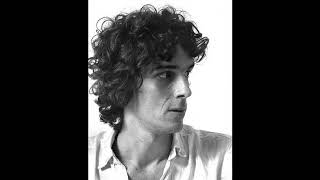 No te alejes tanto de mí - Luis Alberto Spinetta (1983)
