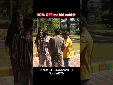 IIT Students Chocolate Bech Rahe The❤️ #startup