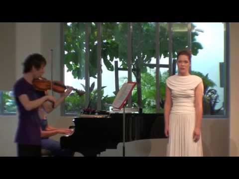 Xenia Puskarz Thomas