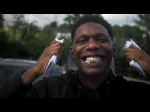 Spuddz - F A M O U S  R I C H [Official Music Video]