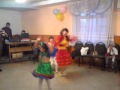 девочки танцуют казахский танец камажай 