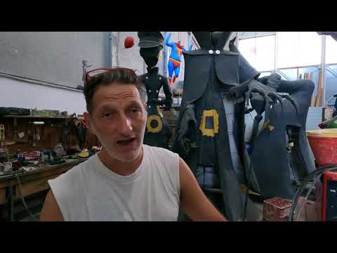 Carnevale di Viareggio 2021 - "Tu sei il mio mondo" di Edoardo Ceragioli