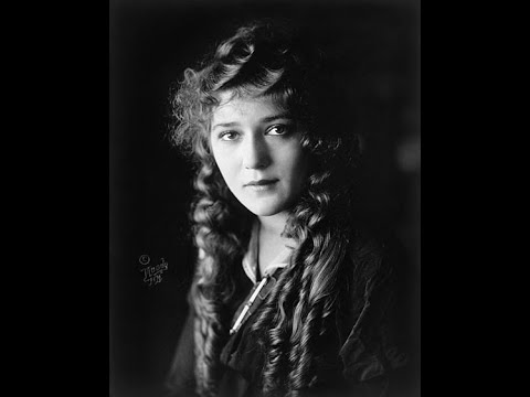 Discover what inspired Jennifer DeLia to write, "Mary Pickford