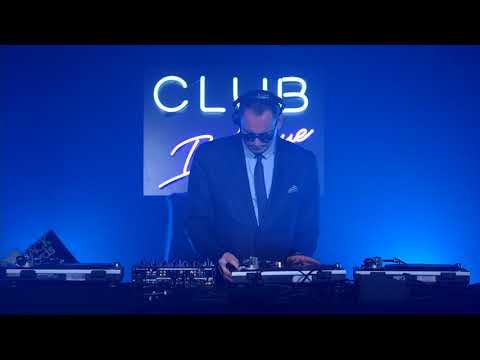 Mr Sam Live Vinyl Classic DJ Performance for Age of Love X Club Belgique  on 09/01/2021