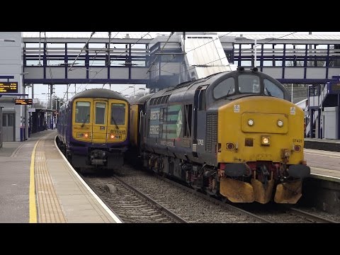 DRS 37425 storms north past Harpenden - 1Q01