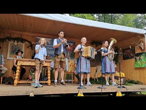 Zeggern 2023 - Geschwister Scharf mit Leandro Ranegger