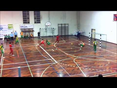 A.J.FIÃES vs Travassô - 1ª Divisão Distrital de Aveiro - Futsal Sénior 2012/2013: 10ª Jornada