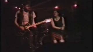 AmoebA QuichE - I'm Sick Of You (Iggy Pop cover)