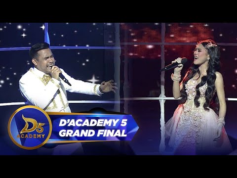 Spektakuler!!! Duet Harmonis Sridevi (Prabumulih)-Fildan "Cinta Separuh Jiwa" All SO | D'Academy 5