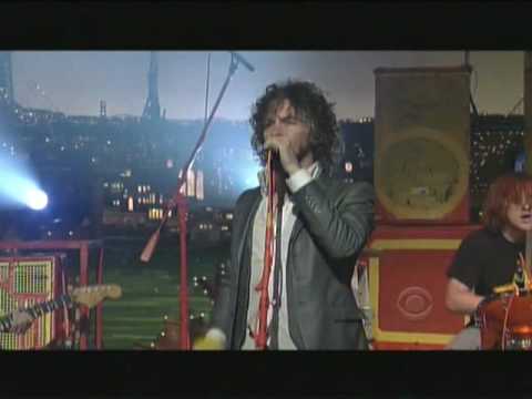 The Flaming Lips "See The Leaves" on David Letterman