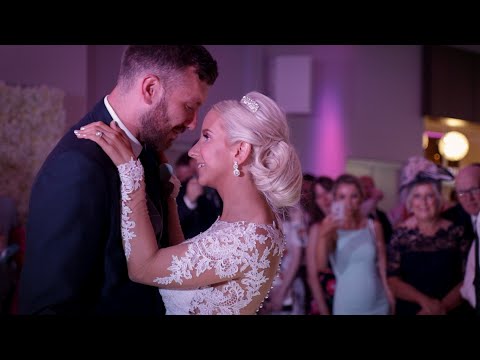 Greenwoods Hotel & Spa Wedding | Emily & Lee