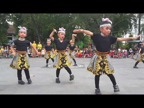 Meraih Bintang Gerak & Lagu