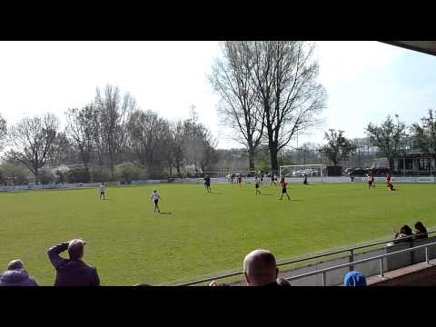 9 apr 2011 Groote Lindt D2-Zwerver 8-1 Goal over rechts