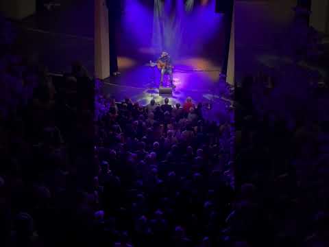 Keb' Mo' Live in Berlin - Old Me Better