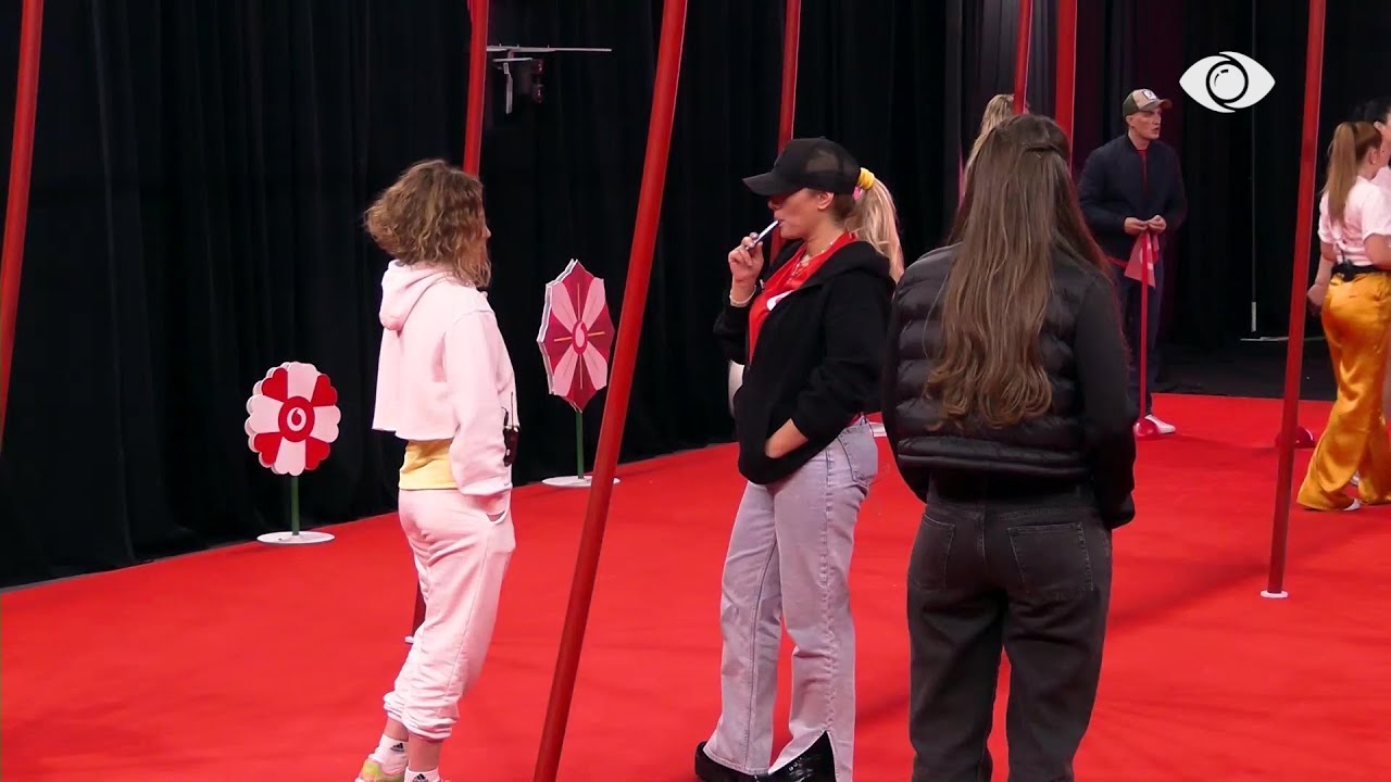 “Po tallesh me një gjë shumë personale”/ Egla- Ilnisës: E shqyer