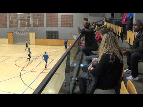 FCN U12 04 - White Ops  Farum Boldklub Indendørs Cup Resultat 2-1