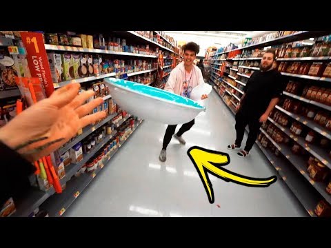 FIZEMOS BOSTA NO SUPERMERCADO DOS ESTADOS UNIDOS