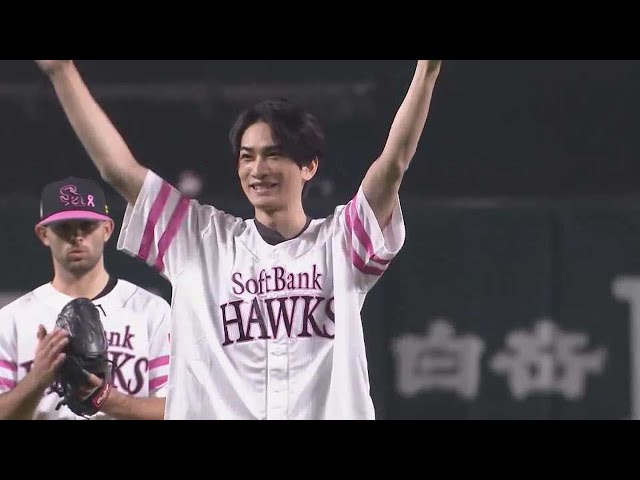 その投球でタカガールを魅了!? 劇団EXILEの町田啓太さんが始球式!! 2021/5/8 H-L