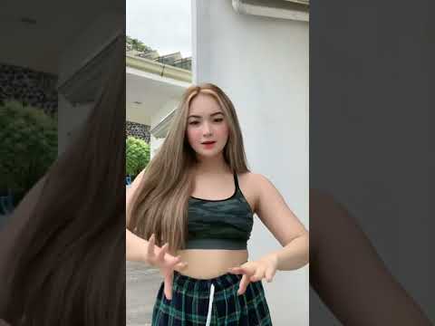 Menina Se Prepara - Ana julia diniz😼