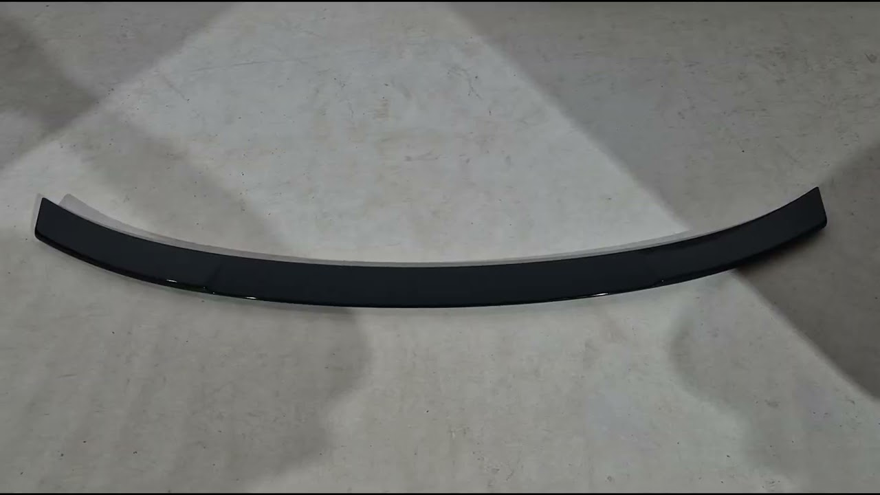 Skoda Octavia III A7 2013–2019 Spoiler DPT V-1 (černý lesk) Video 1