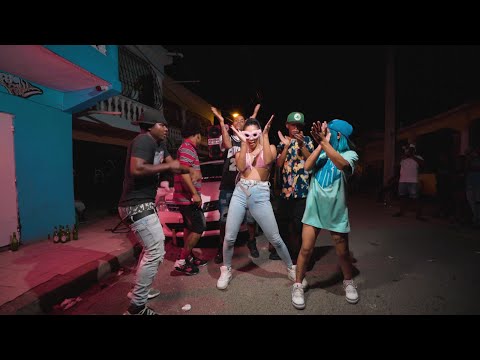 Michi Cherto  - Mueca