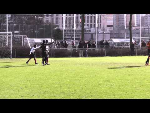 2 feb 2012 AFC C2 - VV De Meern C1 com 2-4 Doelpunt Rogier, assist Sander