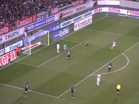 Mohamed Amsif : (VfB Stuttgart - FC Augsburg - M.Amsif du poing) 2011/2012 B1