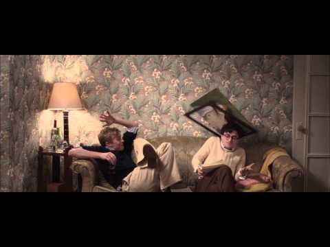 How Daniel Radcliffe Looks When He’s Shirtless and Horny: VIDEO