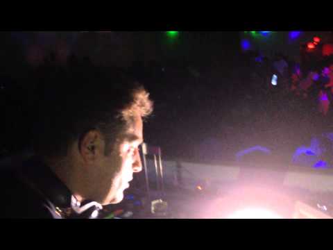DJ Splyce rocking Supperclub Saturdays - Jon Moore Events