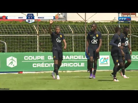 Kylian Mbappé vs Stade Brestois 1/2 U19 Coupe Gambardella (24/04/2016)