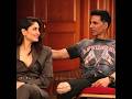 Only Sonakshi Kareena Could Do This Akshay Gets A Chair Surprise Mid Interview FunTimes Bollywood