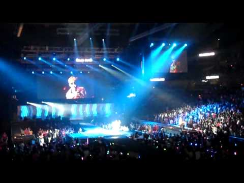 SMTown LA 2012 Kris, Key, Amber G6