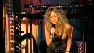 Shakira - Día Especial - En Vivo Plaza de La Independencia Madrid