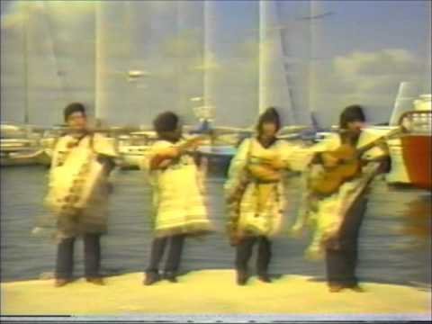 La Cancion De Una Niña Adolescente - Fortaleza