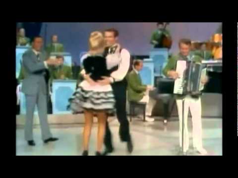 Lawrence Welk/Dandy Warhols Mash-up