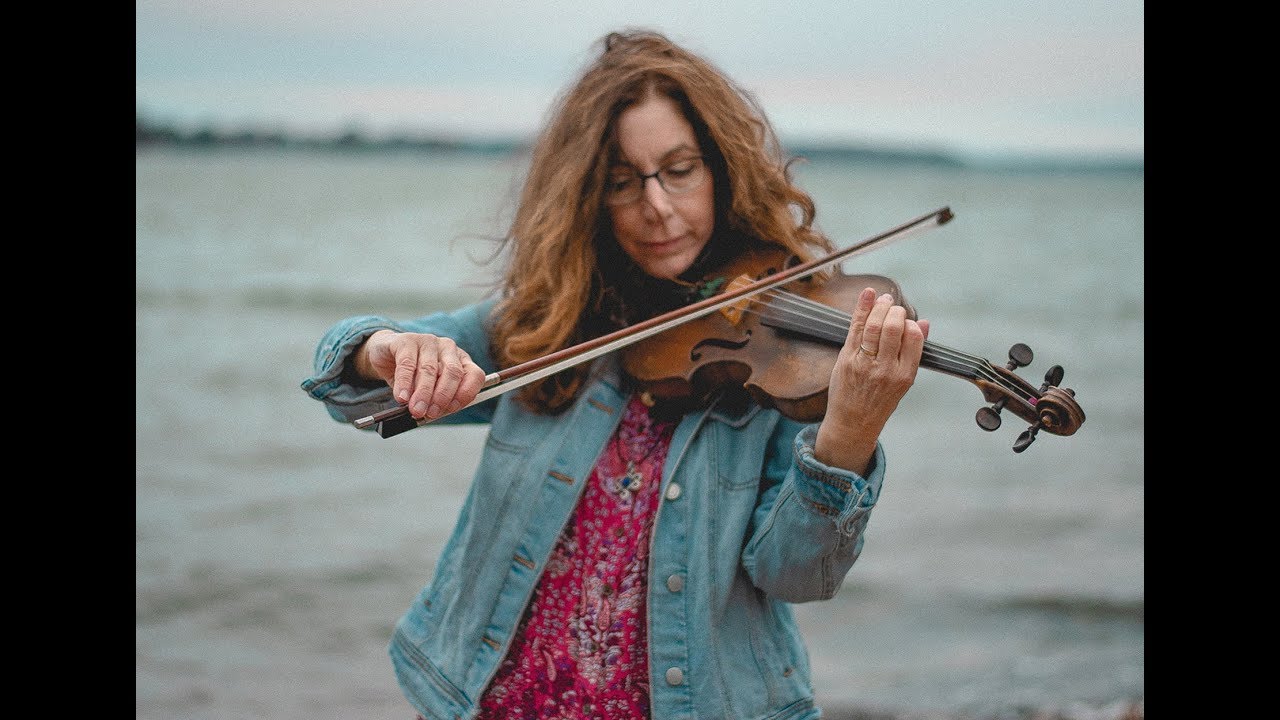 Promotional video thumbnail 2 for Sandy Herrault, Violinist