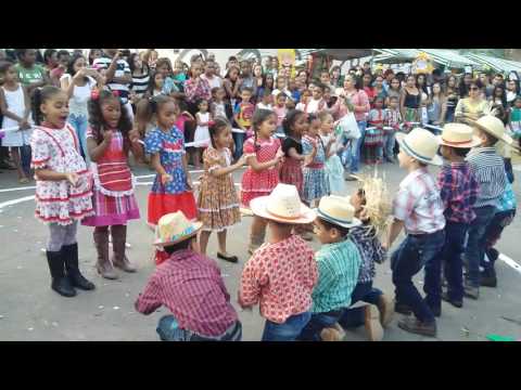 Abre a porta mariquinha
