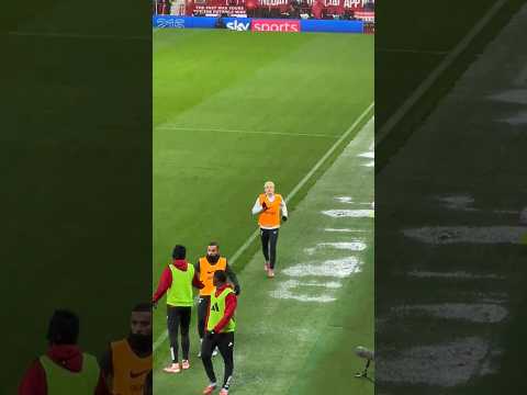 Alejandro Garnacho gets Boo'd by Man United fans😂🤦‍♂️ #manutd #football #shorts