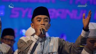 Download lagu Cinta di atas sajadah versi juragan empang || Gus Azmi Syubbanul Muslimin mp3