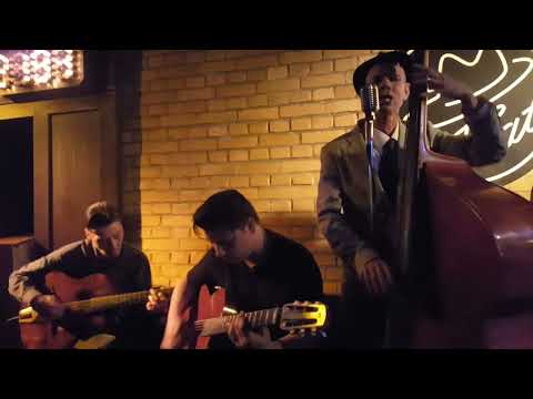 Django Always Jam Session The Hat Bar Berlin 2. Oktober 2022 -  All of Me