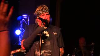 Jack Russell&#39;s Great White - Mistreater - Backroader21