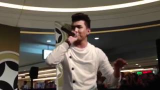 Myrus performs &quot;Sige Na Nga&quot; in SM Bacoor