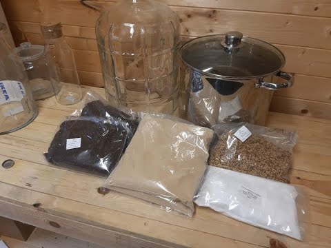 A Step by Step Guide to Extract Brewing with Steeped Grains - Small Batch Milk Stout