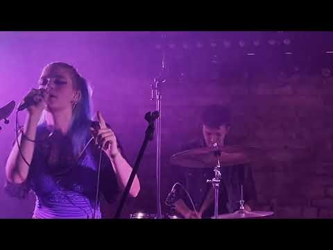 Kvietah & Včely - Vůle live (21. 10. 2025)