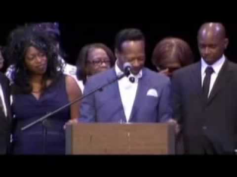 The Hawkins Family Speak at Walter Hawkins Memorial Service - Part 1