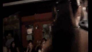 Ernesto y Stella Baez bailan en la milonga de Ana y Luis 1