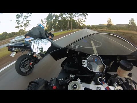 VH CBR1000RR - CBR C/ YOSHIMURA X R1 C/ TWO BROTHERS.