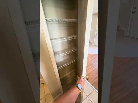 2614 E Oaklawn Ct - Video 7 of 7