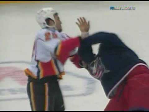 Brandon Prust vs Jared Boll
